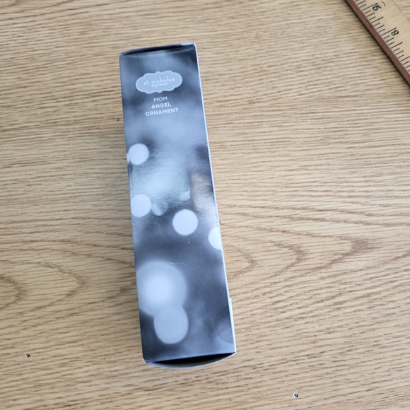 NIB St. Nicholas Square Mom Angel Christmas Ornament - Picture 3 of 5